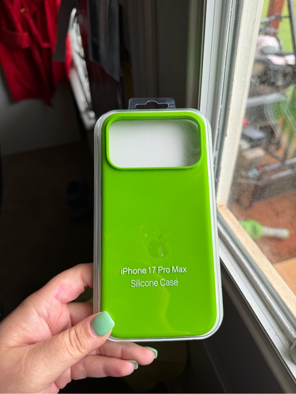 Apple iPhone 17 Pro Max Silicone Case - Lime Green